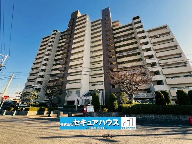 4LDK apartment in Tokai, Aichi - Photo 1