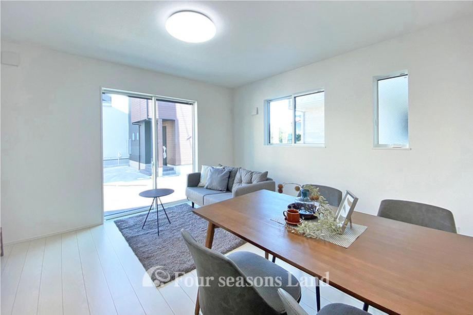 Newly Built 3LDK House in Imajuku, Chigasaki - Photo 1