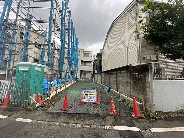 79 m² land in Shinjuku Ward, Tokyo - Photo 1