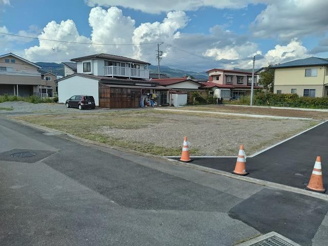 298 m² land in Shimosuwa, Suwa District, Nagano - Photo 1