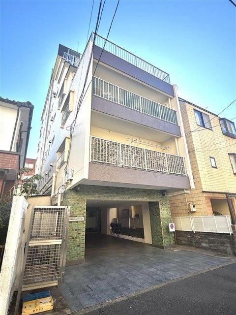 2LDK Apartment in Ogikubo Station Area - Photo 1