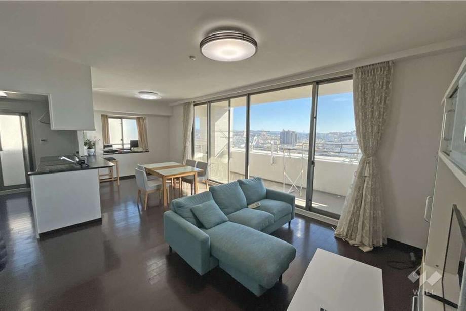 4LDK apartment in Nagakute, Aichi - Photo 1