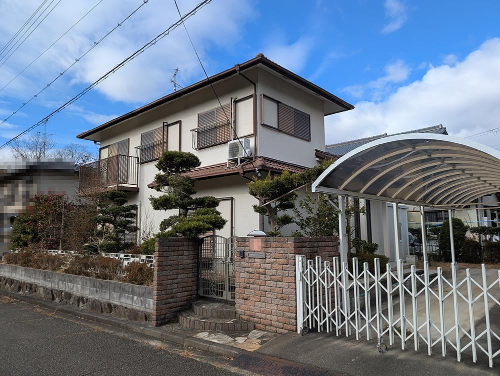Expansive 5LDK House in Higashi-Tokiwa-dai - Photo 1