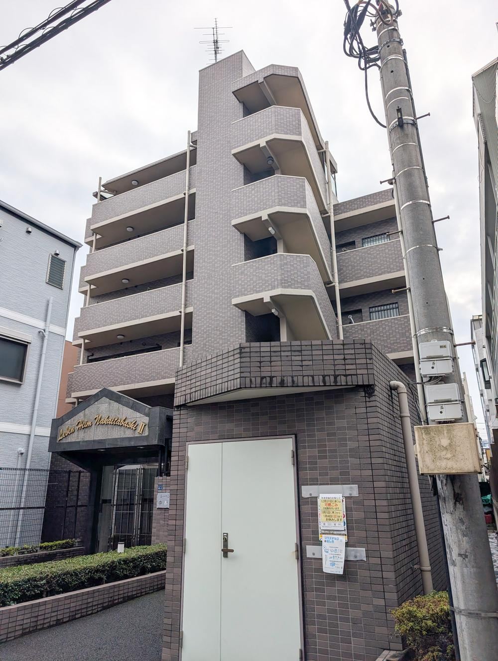 Charming 2LDK Apartment with Private Garden in Nakacho - Photo 1