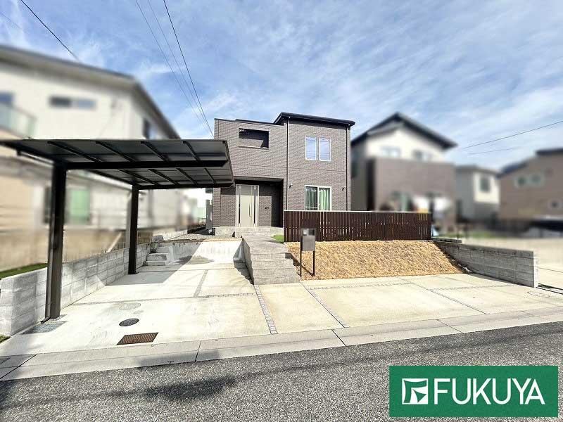 Stylish 3LDK House with Garden in Minoh City - Photo 1