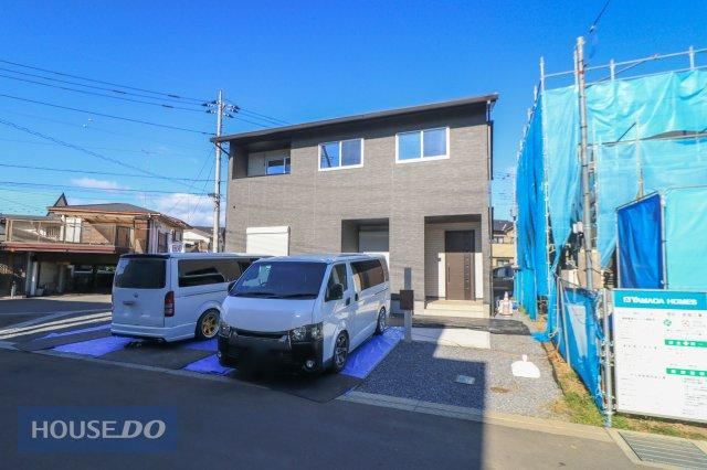 Modern 4LDK House with Corner Lot in Tochigi City - Photo 1