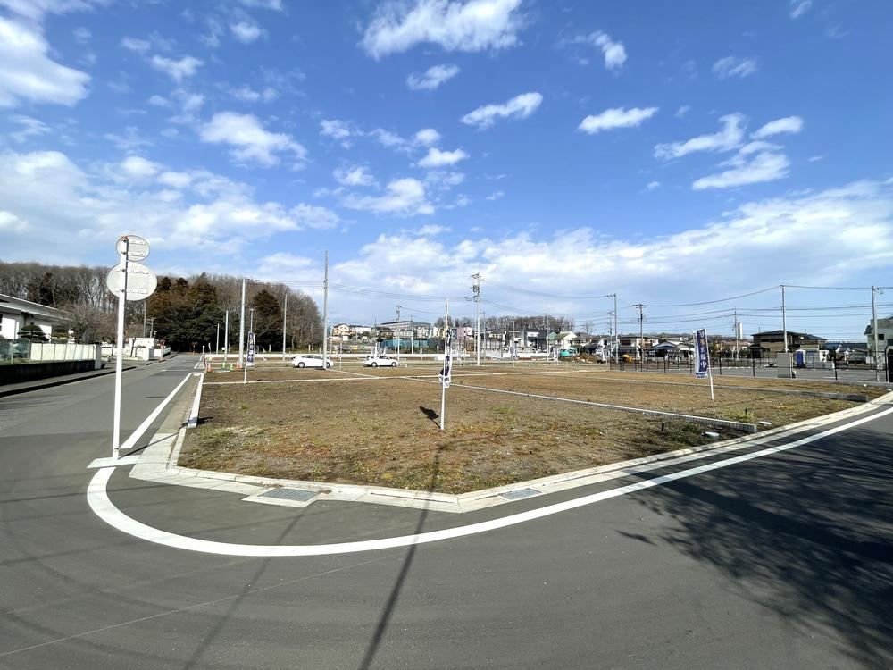 Corner Lot in Developed Area of 47 Plots - Photo 1