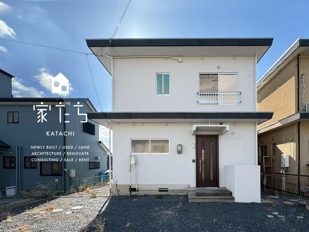 Renovated 3LDK House with Wide Balcony in Otsu - Photo 1