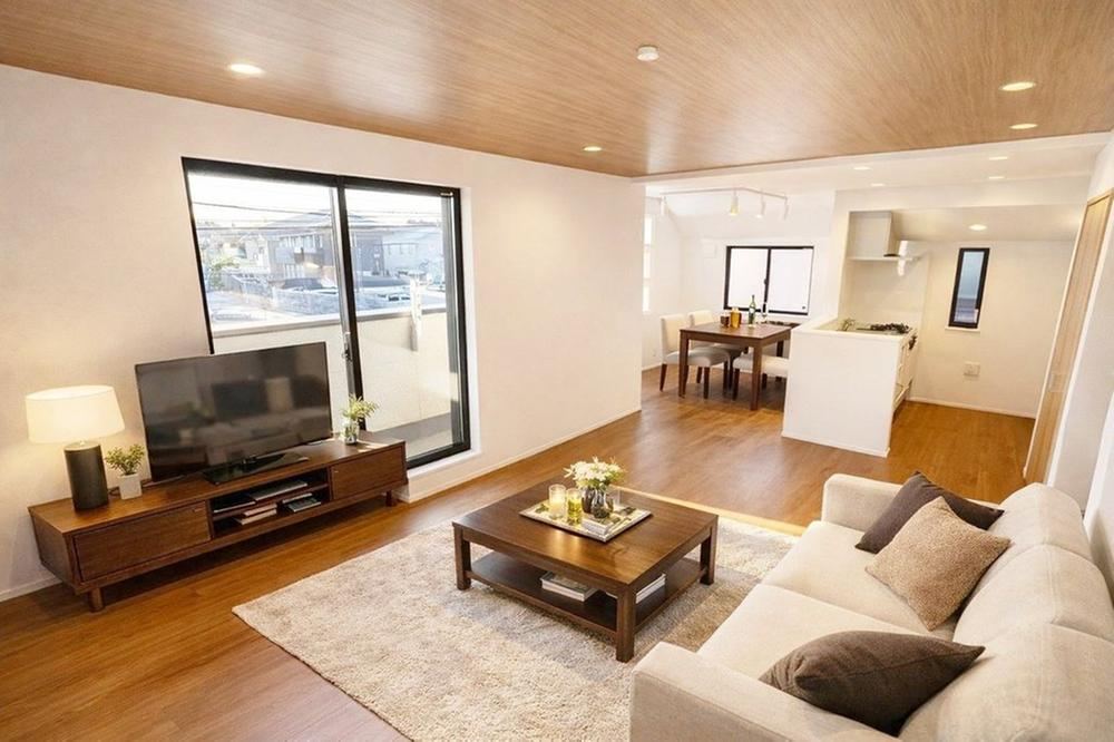 Modern 2LDK House with Storage in Nishitokyo - Photo 1