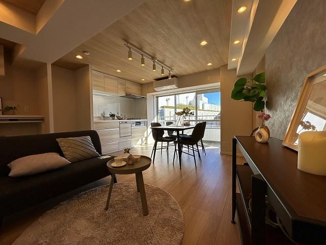 Newly Renovated 2LDK Near Ogikubo Station - Photo 1