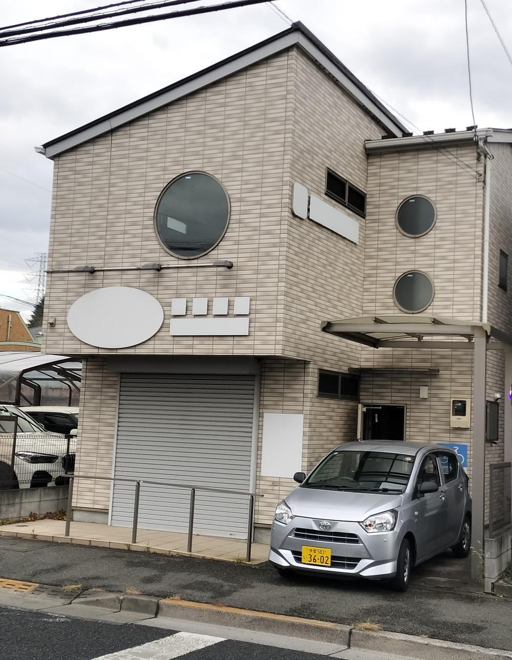 Commercial-Style Home with Parking in Akishima - Photo 1