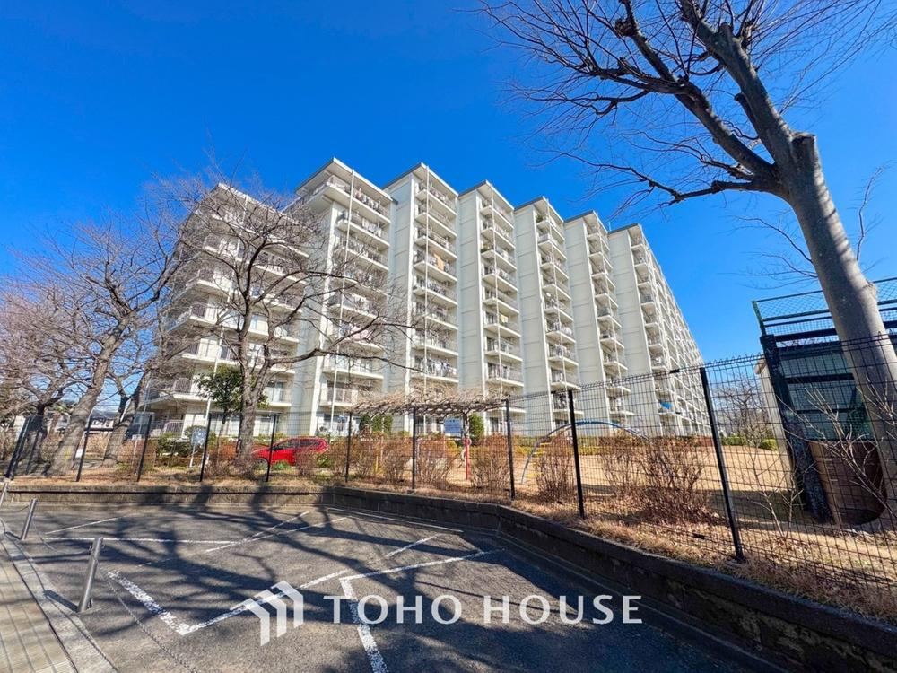 Charming 3LDK Apartment Near Shin-Matsudo Station - Photo 1