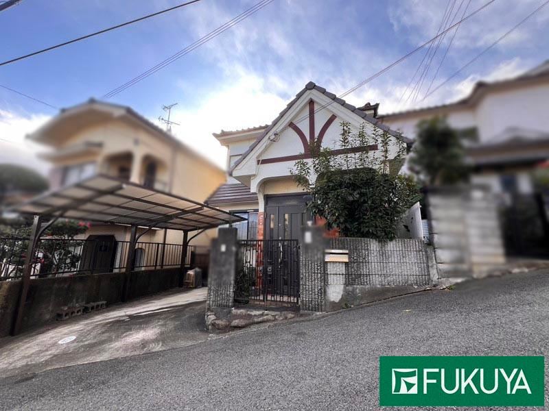 4LDK House Near Kawachi-Kokubun Station - Photo 1