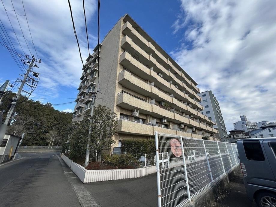 Charming 3LDK Apartment in Asahigaoka, Sendai - Photo 1