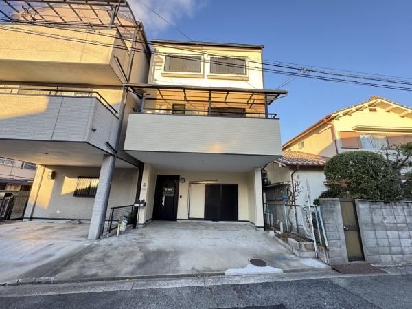 4LDK Home with Parking for 2 Cars in Minami-Mukonoso - Photo 1