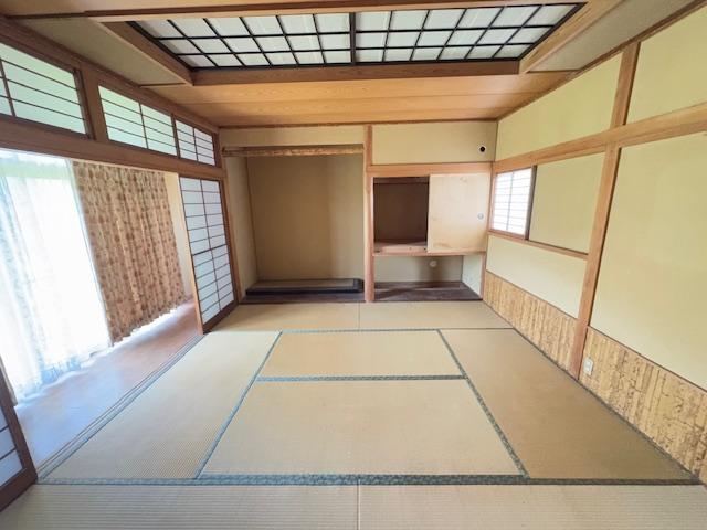 6LDK house in Fujioka, Gunma - Photo 1