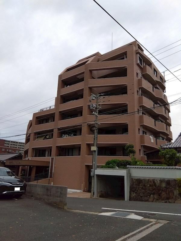 3LDK apartment in Moji Ward, Kitakyushu, Fukuoka - Photo 1