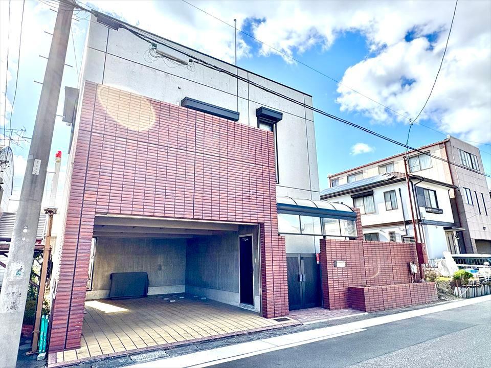 Renovation Opportunity: 6LDK House in Nakashiodai, Nagoya - Photo 1