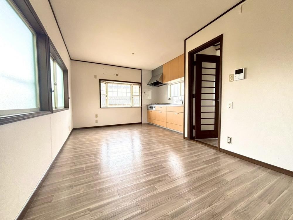 3LDK Home with Inner Garage in Uozumi Town - Photo 1