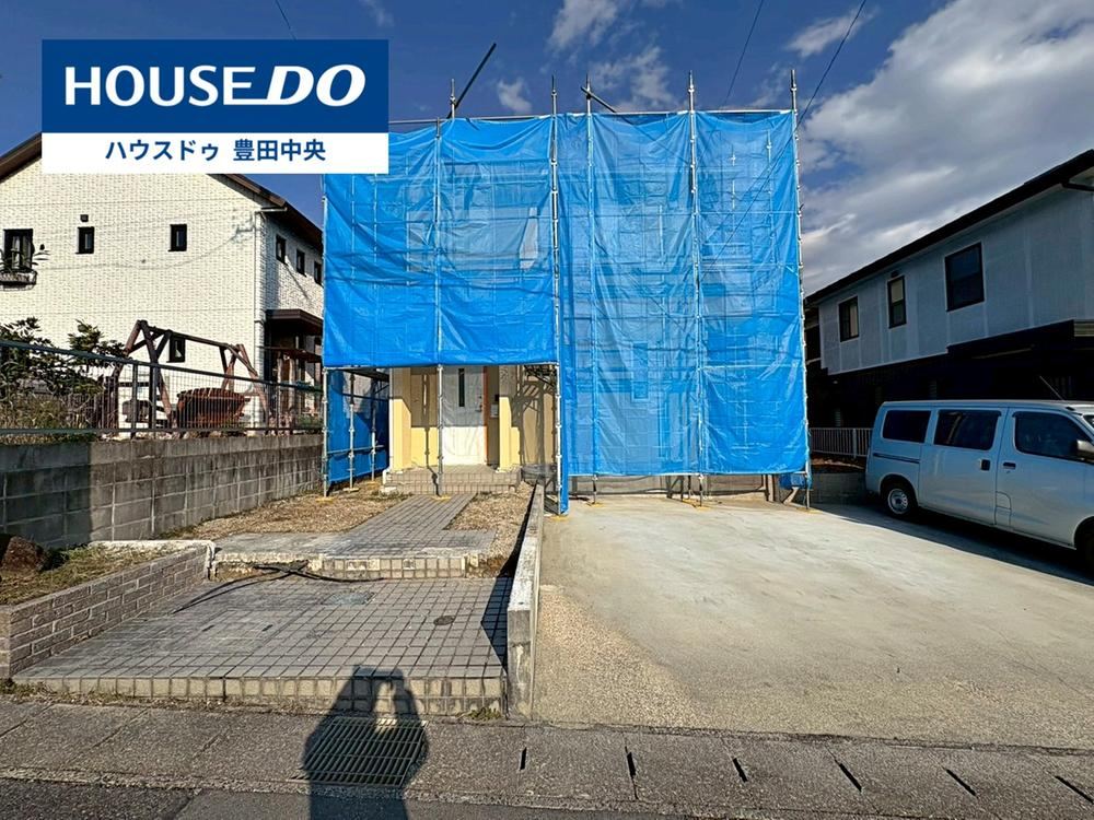 3LDK House with Ample Parking in Toyota City - Photo 1