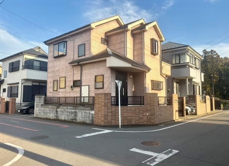 Fully Renovated Home in Sayama - Photo 1