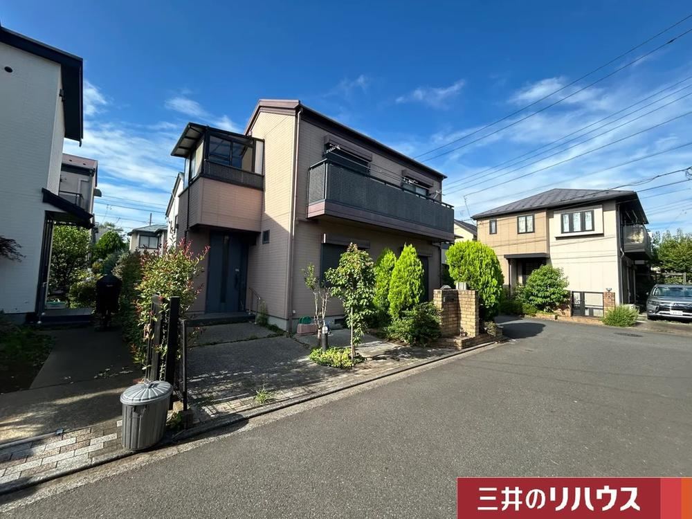 Charming 2LDK+S House in Midori-cho - Photo 1