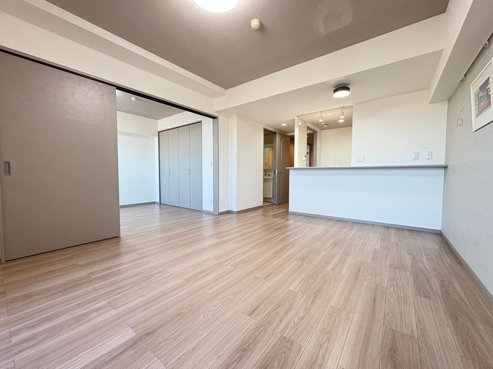 Spacious 3LDK Apartment in Numakage - Photo 1
