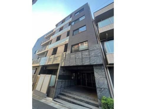 Corner 2LDK Apartment in Izumi - Photo 1
