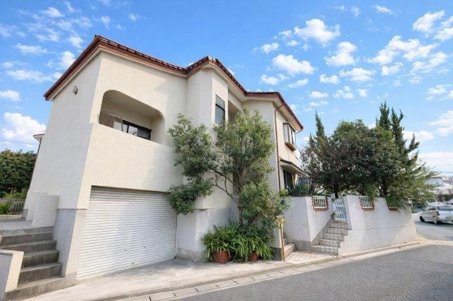 Spacious 6LDK House in Minami Ward - Photo 1
