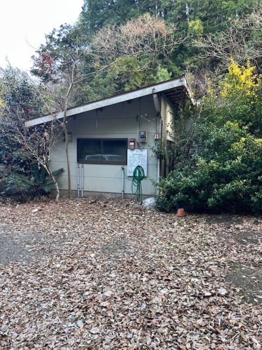 Spacious 2DK House in Tano Town - Photo 1