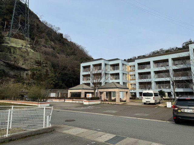 studio apartment in Toyooka, Hyogo - Photo 1