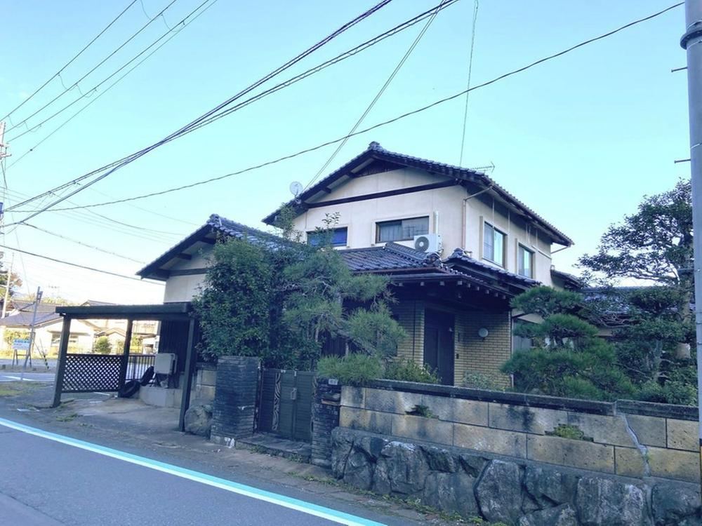 Spacious 8LDK House with Garden in Toyooka - Photo 1
