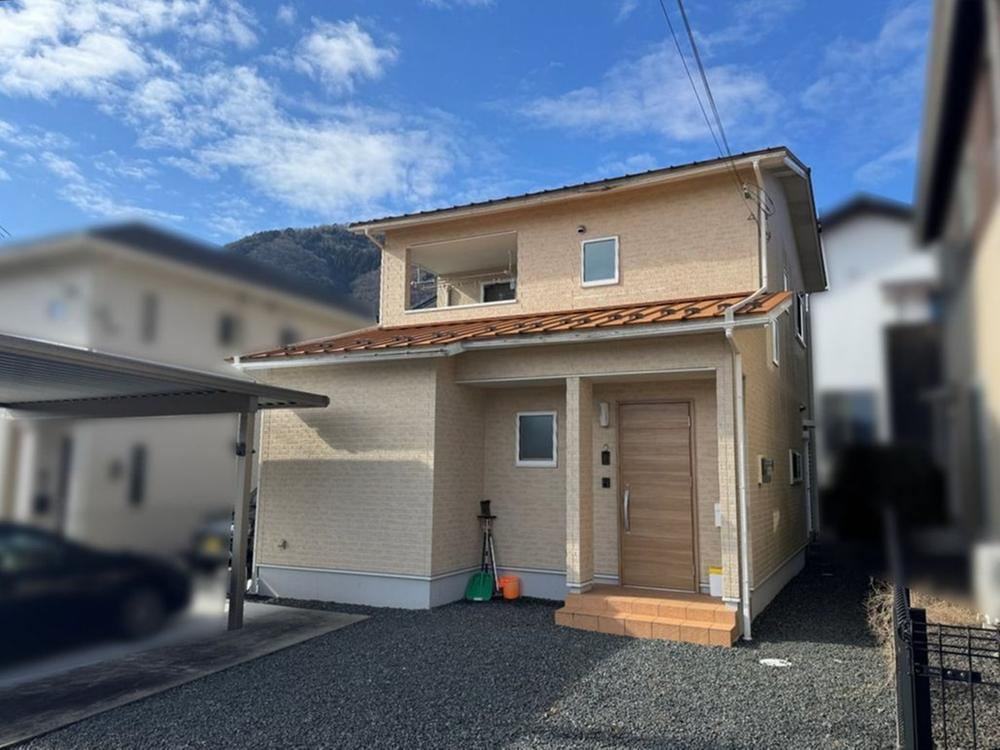 Modern 3LDK Detached House in Wadayama - Photo 1