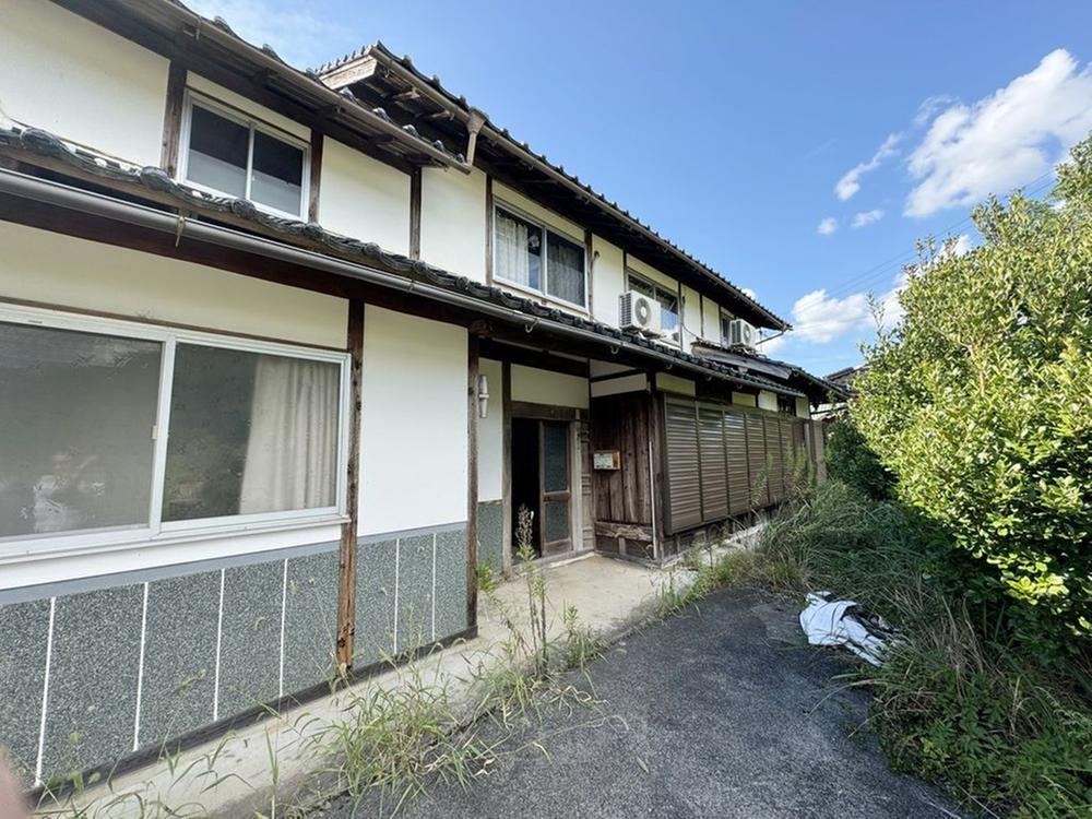 14DK House with Generous Land in Sando - Photo 1