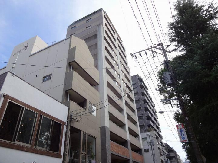 2LDK apartment in Naka Ward, Hiroshima - Photo 1
