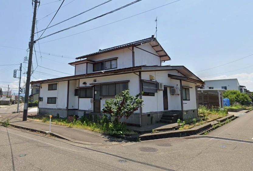 Spacious Corner Lot in Showacho - Photo 1