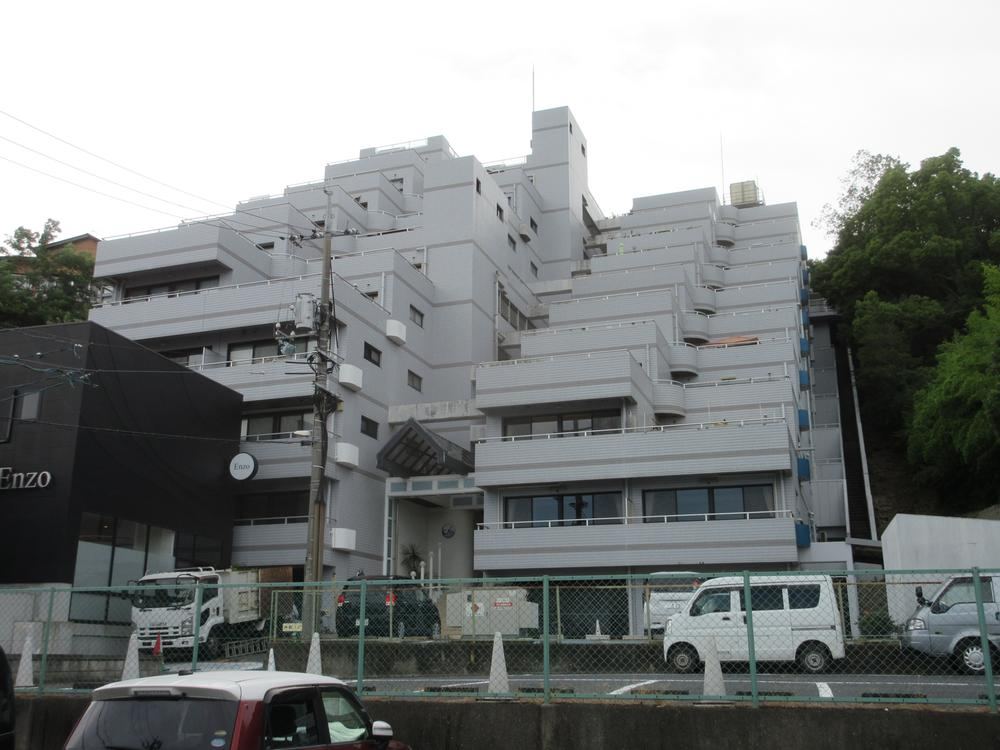 2LDK apartment in Tamano, Okayama - Photo 1
