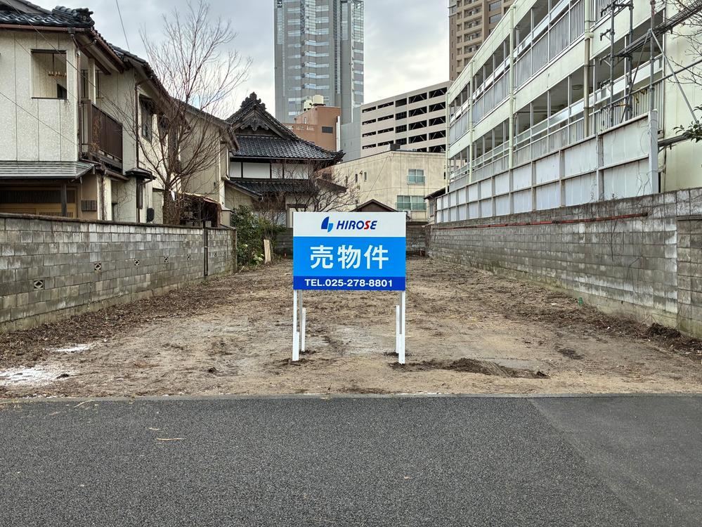 Quiet Land Plot Close to Schools - Photo 1