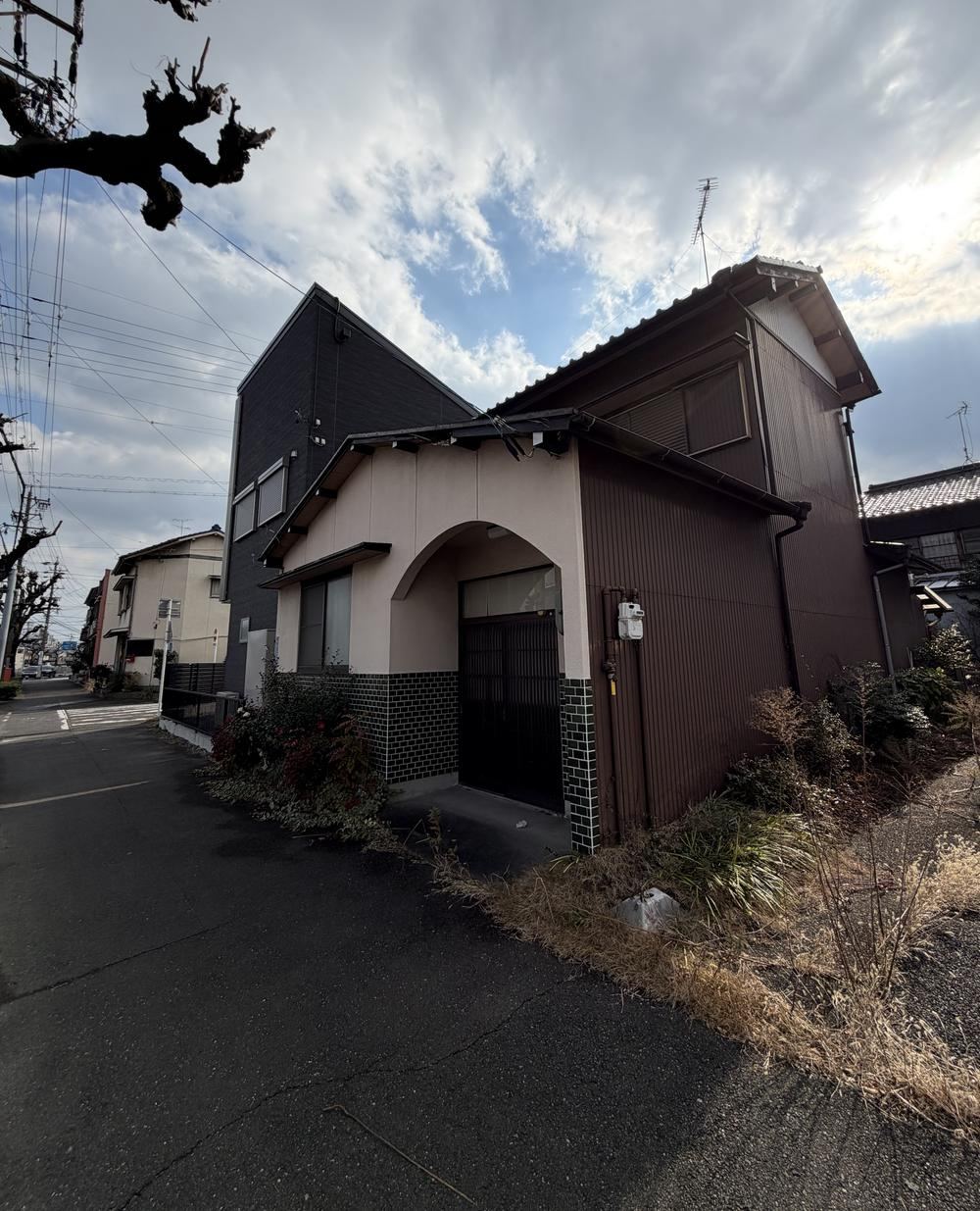 5K Home on Spacious Lot in Ichinomiya - Photo 1