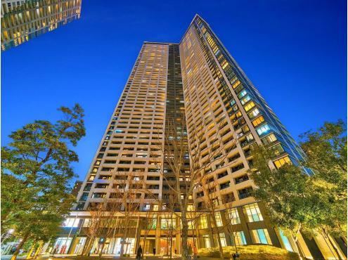 2LDK apartment in Chuo Ward, Tokyo - Photo 1