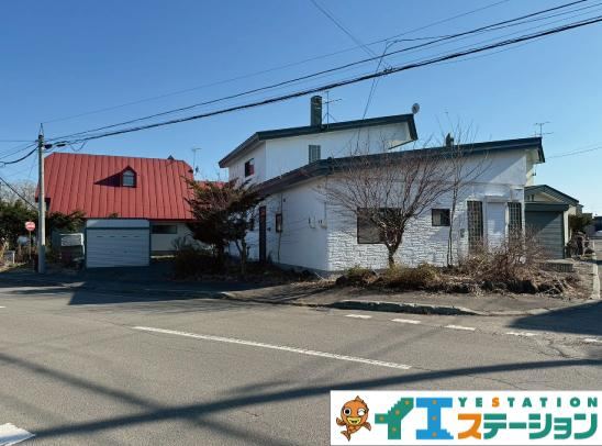 172 m² land in Eniwa, Hokkaido - Photo 1