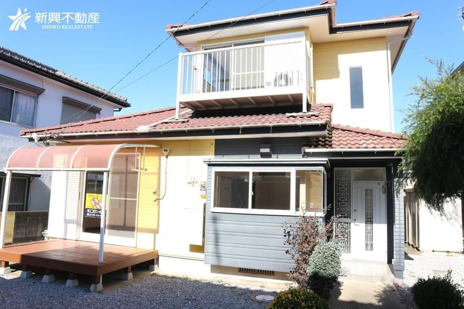 Renovated 2LDK Home with Parking in Shimanouchi - Photo 1