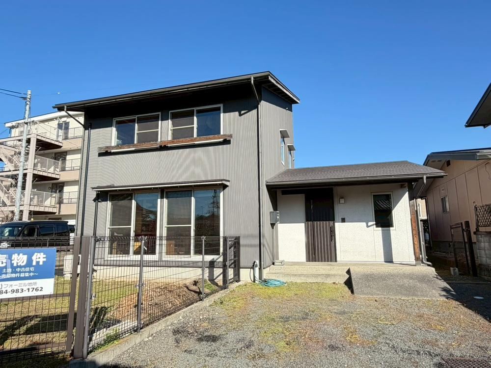 Charming 1LDK+S House with Spacious Garden in Fukuyama - Photo 1