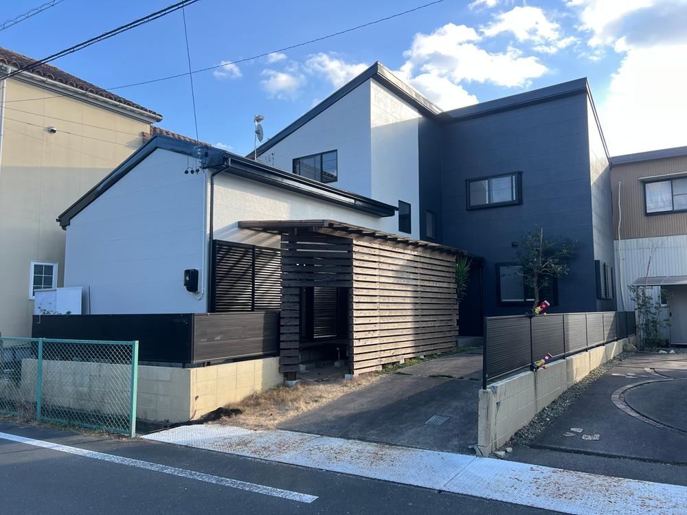 4LDK House in Handa Town - Photo 1