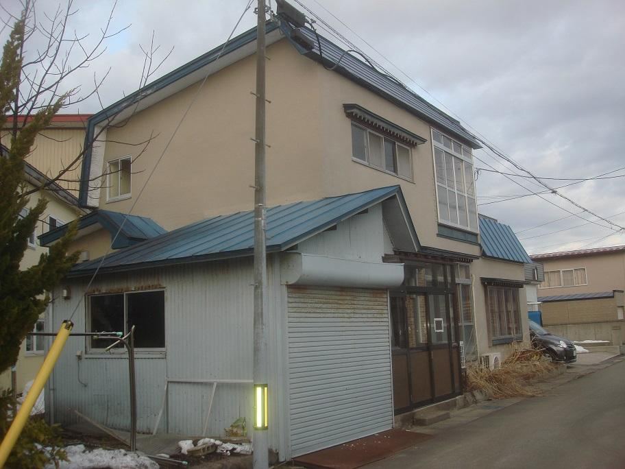 4LDK House with Recent Renovations in Myoken - Photo 1