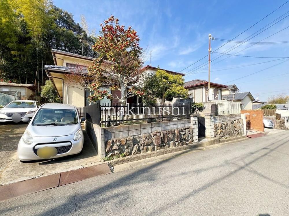 4LDK House in Kusukigaoka, Kawachinagano City - Photo 1