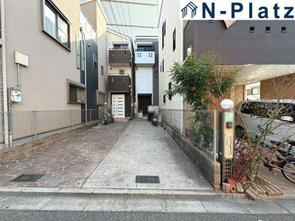 Spacious 3SLDK House with Parking in Yodogawa - Photo 1