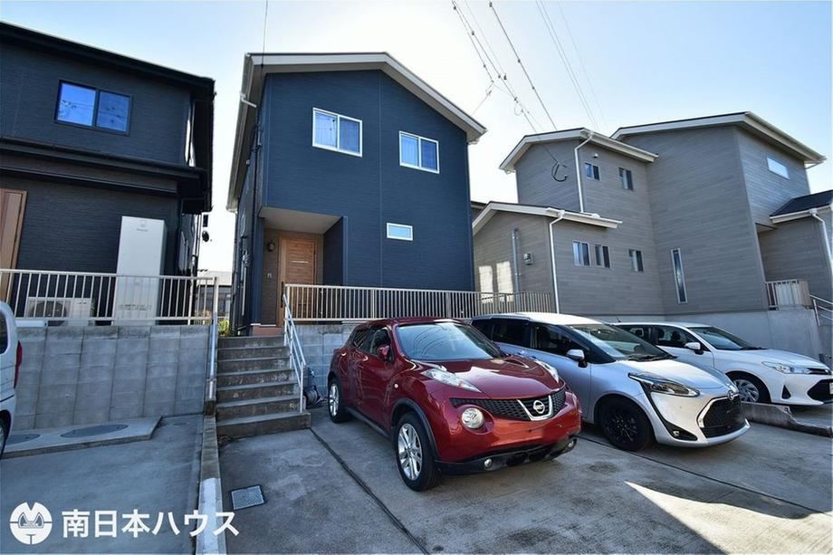 Spacious 4LDK House with Garden in Yoshinocho - Photo 1