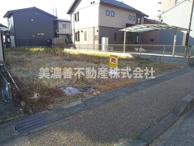 255 m² land in Gifu, Gifu - Photo 1