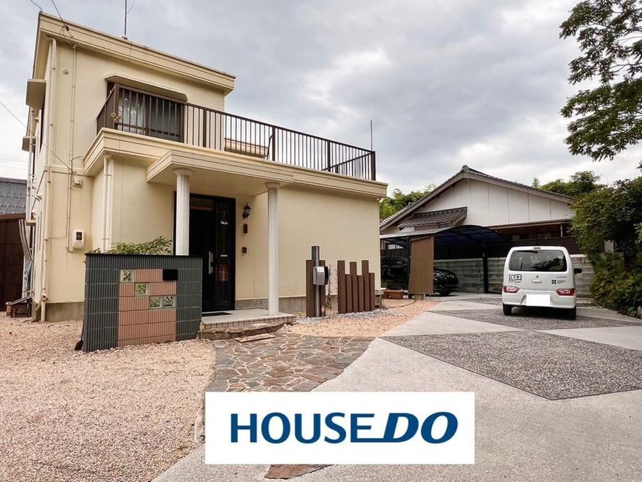 Large 5LDK Home with Dog Run in Ube - Photo 1